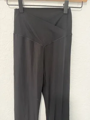 AERIE Black Cross Over waist Hi-Rise Flare Leggings Short Inseam Size Small thumbnail 2