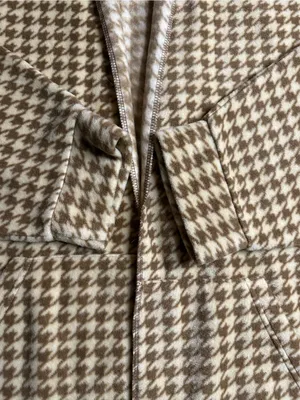 Collection XIIX Women's Houndstooth Fleece Poncho Cape Shawl Wrap L/XL Beige thumbnail 2