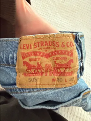 Levi’s Jean 501 Shorts thumbnail 4