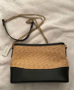 Francesca’s Crossbody Purse thumbnail 1