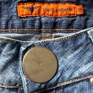 Womens Low Rise Flared Bootcut Jeans Blue Denim Y2K Boho Grunge ITLY 38 Coquette thumbnail 6
