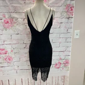 Bardot Women's Sleeveless Laced Floral Scallop Strappy Black Midi Dress Size 4 thumbnail 9