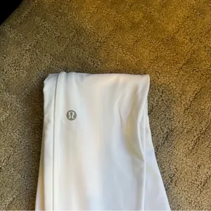 Lululemon Speed Up Tight White 28” Leggings thumbnail 4