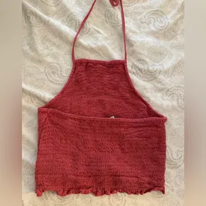 American Eagle Salmon Pink Smocked Crop Halter Tie‎ Top thumbnail 3