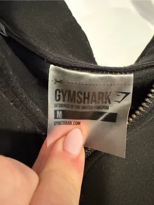 Gymshark Cropped‎ Black Zip-Up Jacket thumbnail 2