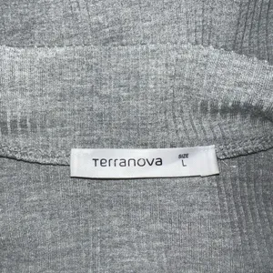Terranova Gray Women's Long Sleeve Half Zip Large thumbnail 3