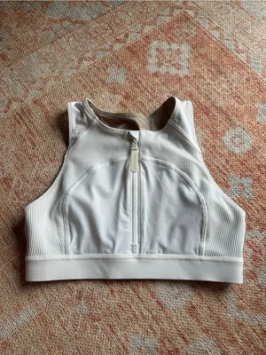 Lululemon Train to Beach Top White W2BY6S fits like a 6 thumbnail 3