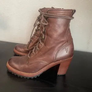 Frye Lucy Lace-Up Boots thumbnail 4