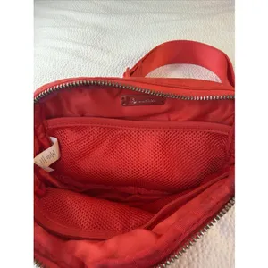 lululemon Everywhere Belt Bag Red Nylon Fanny Pack Crossbody thumbnail 4