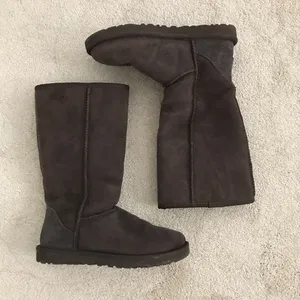 UGG Classic Tall Boots thumbnail 1