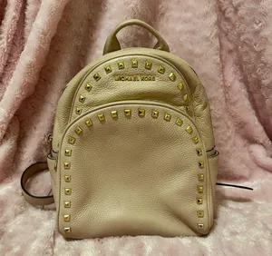 Michael Kors Leather backpack thumbnail 1