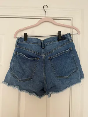Abercrombie and Fitch Jean Short High Rise Mom thumbnail 2