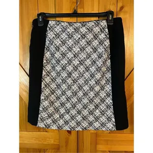 White House Black Market Ponte Tweed Lilac Black Pencil Skirt size 14 (0650) thumbnail 2