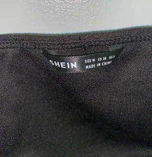 SheIn Black Crop Top thumbnail 2