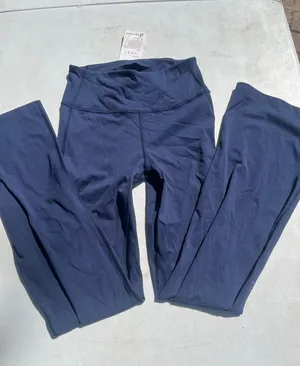 Peloton Navy Blue High-Waist Leggings thumbnail 1