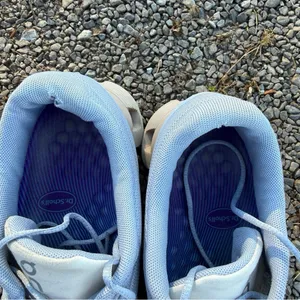 On Running Cloud 5 Shoes Lavender Purple and White thumbnail 3