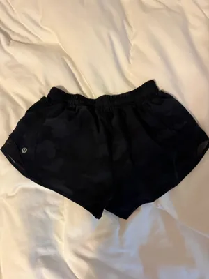 Lululemon Shorts thumbnail 2