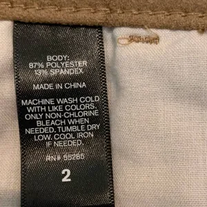 EXPRESS Skirt Womens 2 Faux Suede Mini Exposed Button‎ A Line Light Tan Beige thumbnail 3