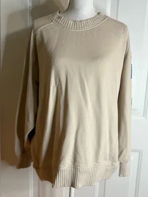 Aerie Cream Oversized “Cheers” sweatshirt. Size M * thumbnail 1