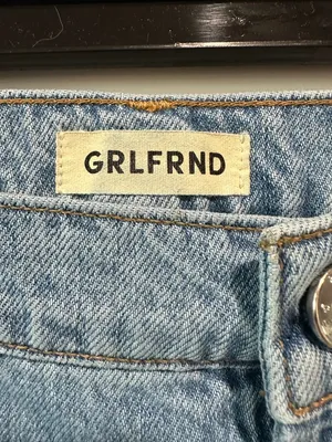 GRLFRND Bella Low Rise Boyfriend Jeans Santa Monica 31 thumbnail 4