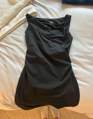Off the shoulder bodycon black mini dress thumbnail 1