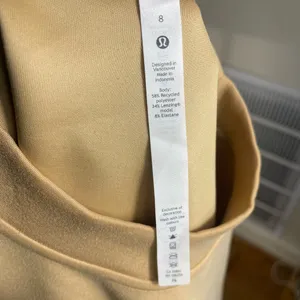 LULULEMON Gathered Waist Crew Pullover Pecan Tan Size 8 thumbnail 5
