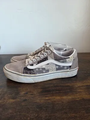 Vans Patchwork Sneakers Low Top Gray Custom Chill Chupapi Unisex M 7.5 W 9 thumbnail 2