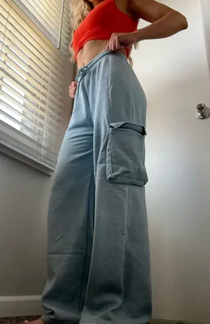Cargo sweatpants thumbnail 1