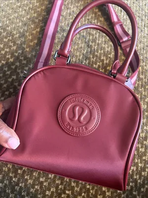 Lululemon Wine Burgundy Structured Bowler Crossbody Tote Bag thumbnail 3