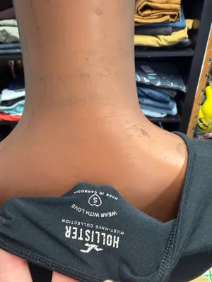 Hollister Baby Tee Square Neck thumbnail 3