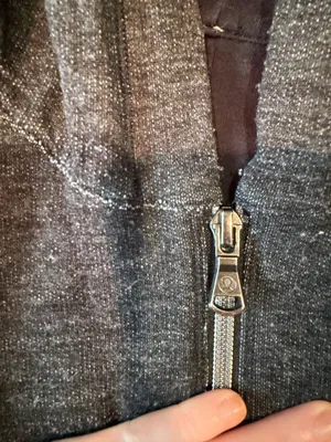 Lululemon Harmonious Hoodie Sweatshirt Reversible Grey Black Size 6 FLAWED thumbnail 8