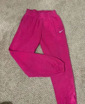 Nike Sweatpants thumbnail 1
