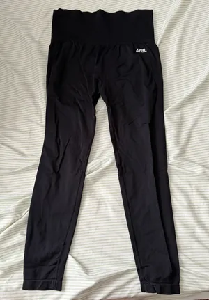 AYBL Scrunch Seamless Leggings – Size Medium thumbnail 1
