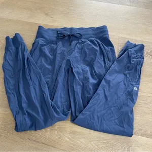Lululemon Dance Studio Mid-Rise Jogger *Full Length thumbnail 4