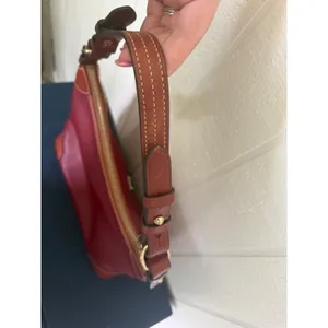 Dooney & Bourke Pebble Grain Leather Hobo Shoulder Bag Burgundy Wine Tan Trim thumbnail 5