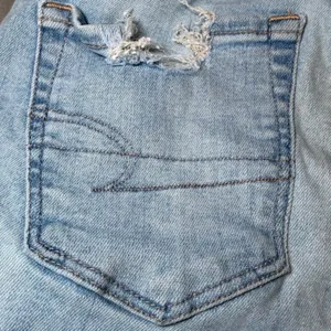 American Eagle Womens 4 Regular Hi-Rise Jegging Jeans Luxe Stretch Distressed thumbnail 13