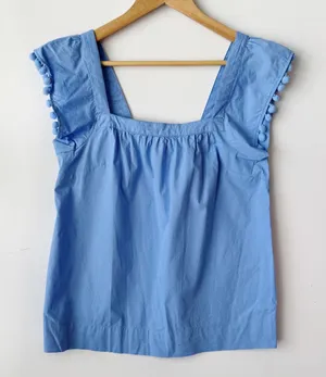 J.Crew‎ Blue Pom Pom Top Square Neck Sleeveless Blouse Size 00 thumbnail 1