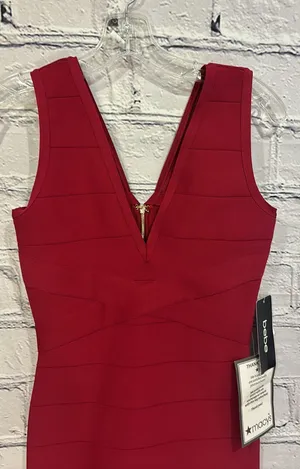 NWT Women's Double V Mini Bandage Dress Size XS. thumbnail 4
