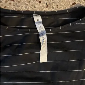 Lululemon Back in Action Long Sleeve Shirt Short Serve Stripe Graphite Grey Whit thumbnail 4
