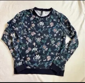H&M Floral Print Crewneck Sweatshirt Sz M thumbnail 1