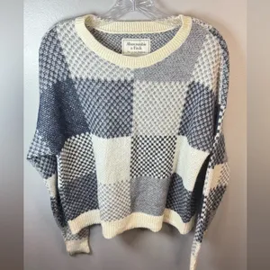 Abercrombie & Fitch Women's‎ Plaid Crew Mohair Sweater Size Medium thumbnail 2