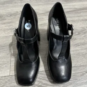 BAMBOO Black Academia‎ Platform Mary Jane Pumps Chucky Heel 9 Faux Leather Y2K thumbnail 3