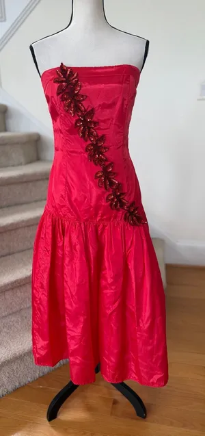 Vintage Pin Up Rockabilly Red Satin Strapless Drop Waist Midi Floral Sequin Gown thumbnail 1