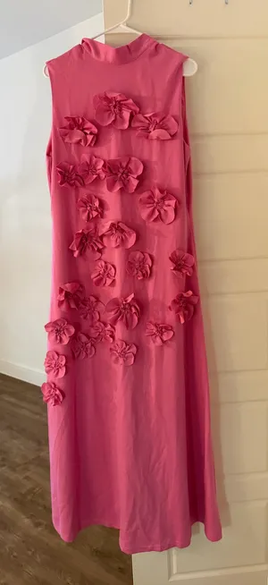 Formal Dress Pink Size M thumbnail 1