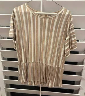 Boutique top thumbnail 1