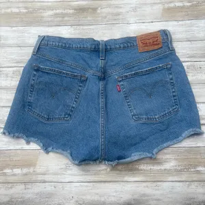 Levi’s 501‎ Cutoff Jean Shorts Sz 31 Med Wash Daisy Dukes Button Fly Casual thumbnail 2