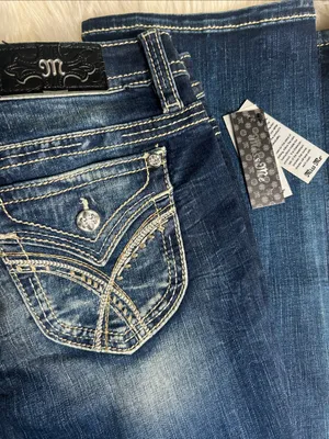 Miss Me Jeans Women's Size 30 Embroidered Embellished Pockets Slim Bootcut Jeans thumbnail 2