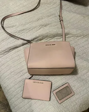 Michael Kors Purse & Wallet Set thumbnail 1