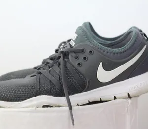 Nike ladies Training shoes thumbnail 5