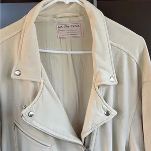 EUC Free People Rebel Moto Jacket Vanilla Cream Size Large Retail $198.00 thumbnail 7